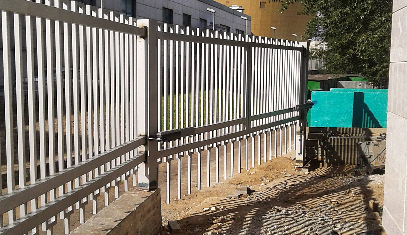 Ограждение промышленного объекта